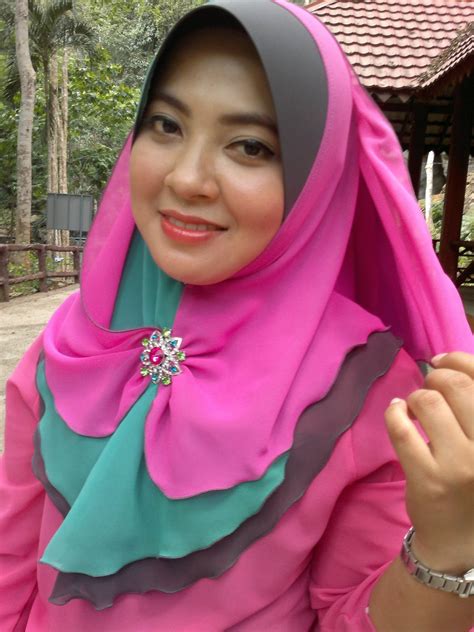 foto tante indo|Hijab Hot Images – Browse 1,944 Stock Photos, Vectors, and Video